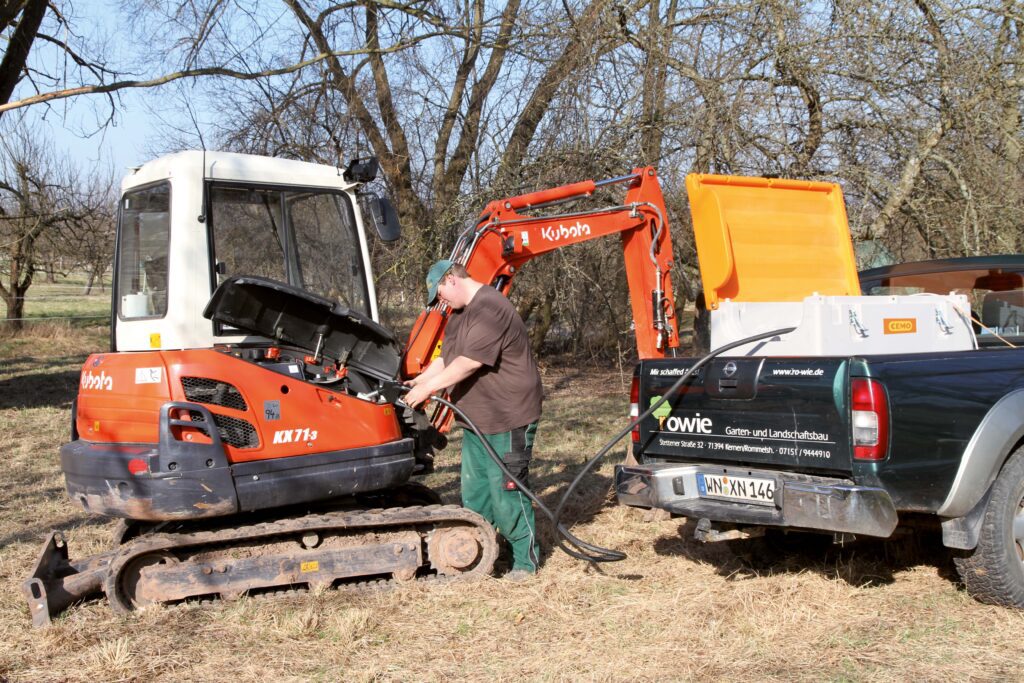 10087 05 DT Mobil Easy 600 L Anwendung Gartenbau